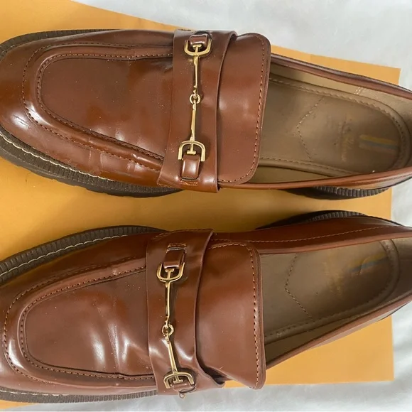 Sam Edelman Brown Loafers with Gold Accent - Picture 1 of 3